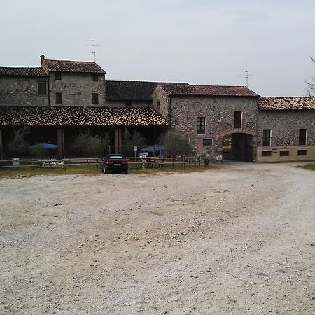 Agriturismo Licensi Del Bresa Villa Monzambano Eksteriør bilde