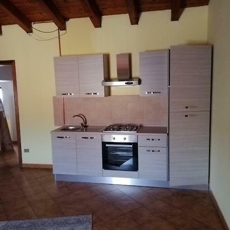 Agriturismo Licensi Del Bresa Villa Monzambano Eksteriør bilde
