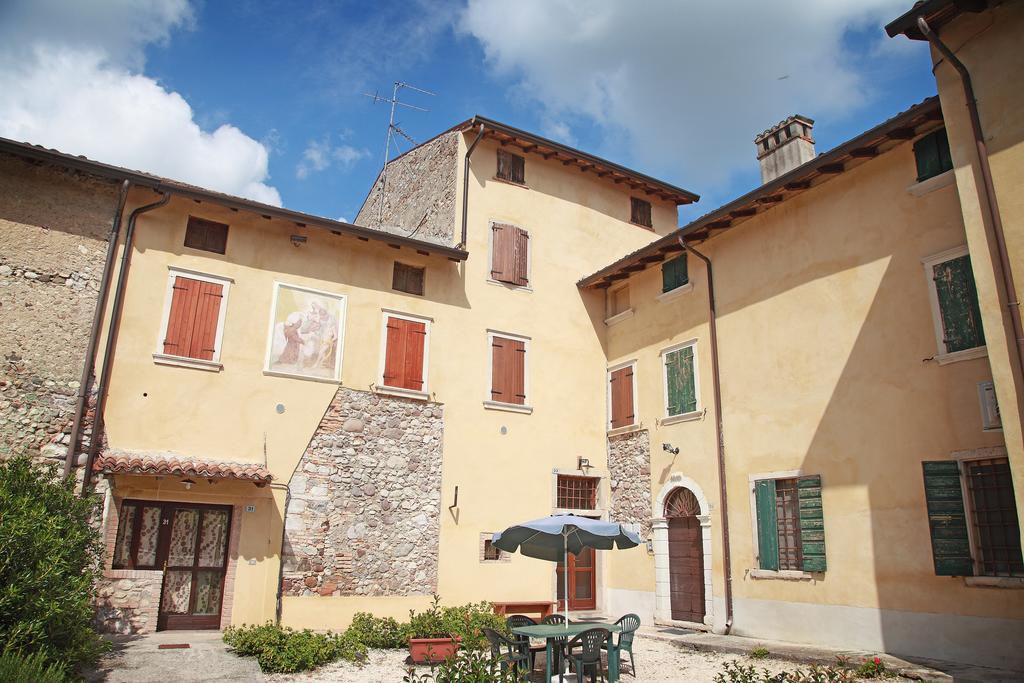 Agriturismo Licensi Del Bresa Villa Monzambano Rom bilde