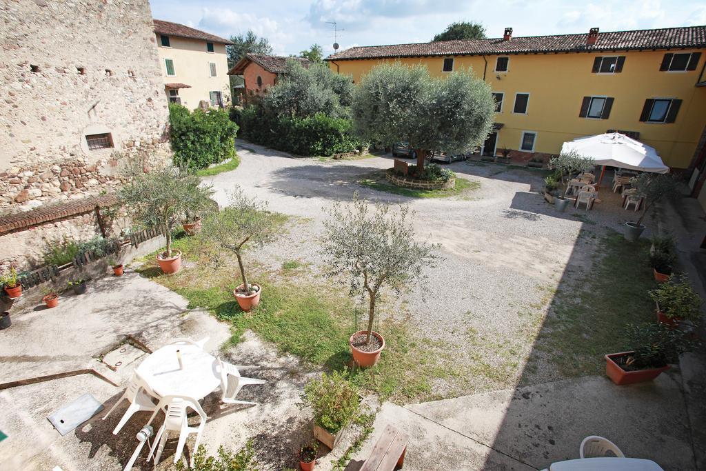 Agriturismo Licensi Del Bresa Villa Monzambano Rom bilde