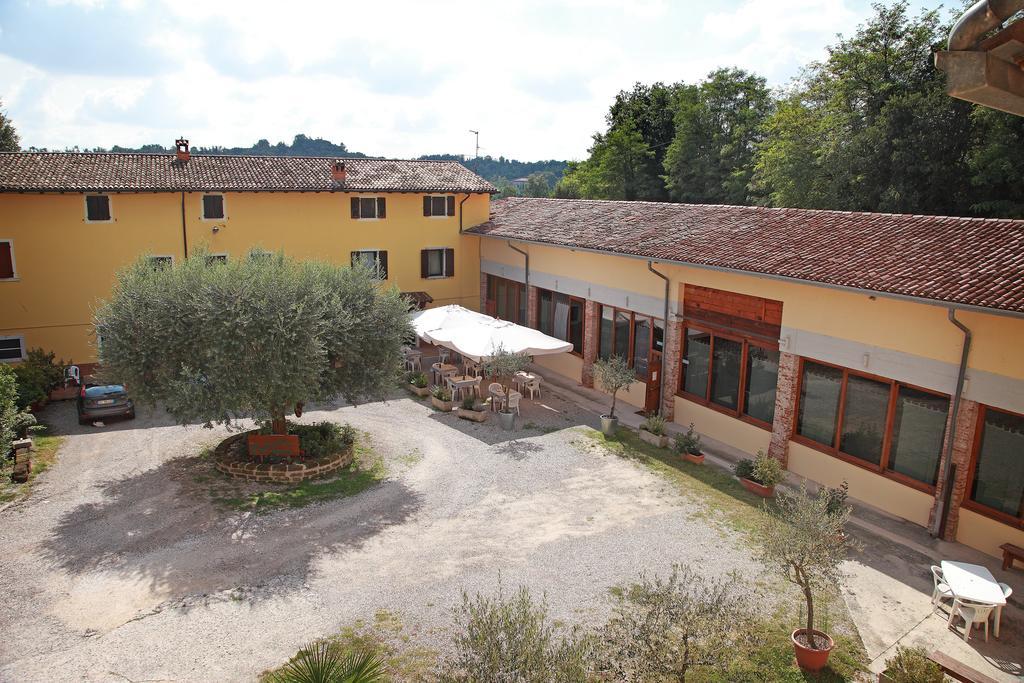 Agriturismo Licensi Del Bresa Villa Monzambano Rom bilde