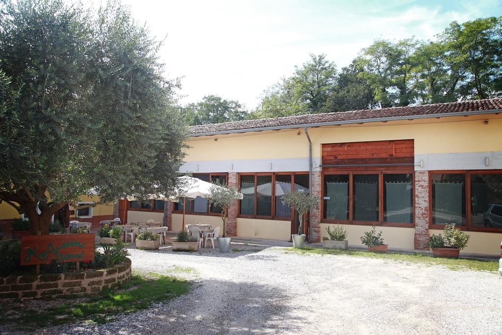 Agriturismo Licensi Del Bresa Villa Monzambano Rom bilde