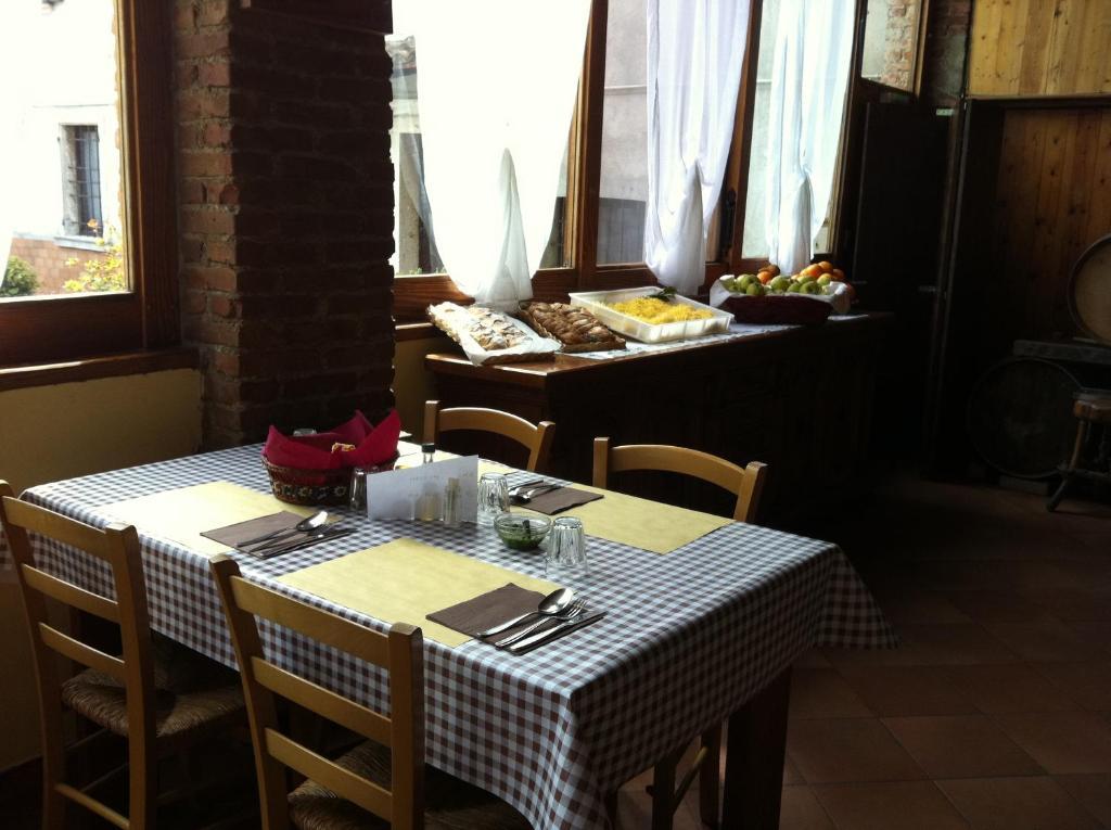 Agriturismo Licensi Del Bresa Villa Monzambano Eksteriør bilde
