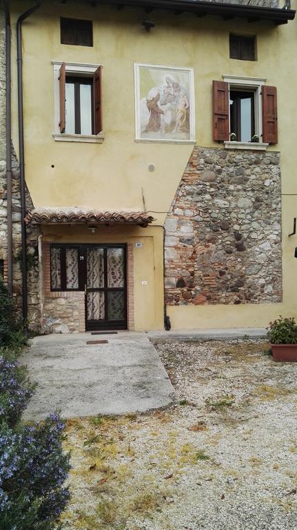 Agriturismo Licensi Del Bresa Villa Monzambano Eksteriør bilde
