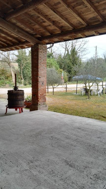 Agriturismo Licensi Del Bresa Villa Monzambano Eksteriør bilde