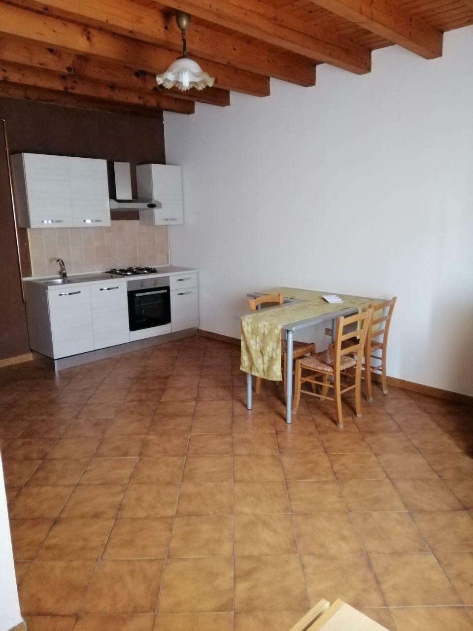 Agriturismo Licensi Del Bresa Villa Monzambano Eksteriør bilde